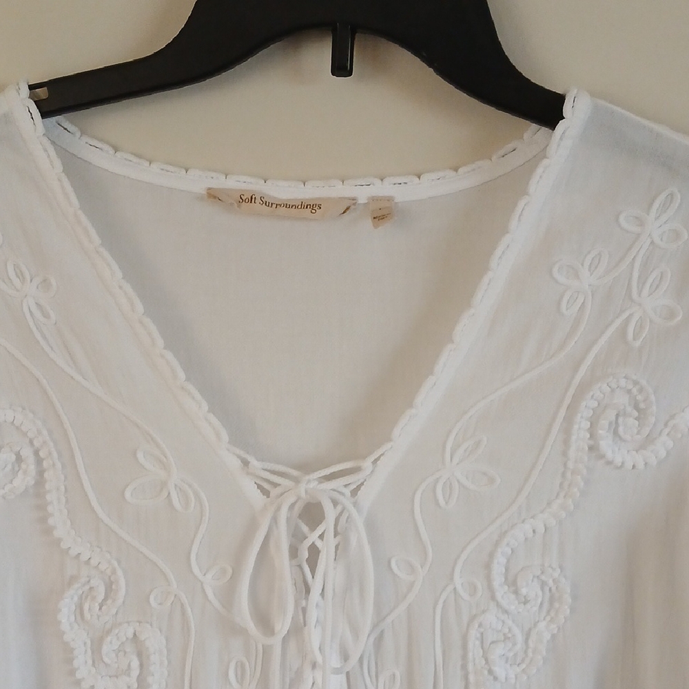 Soft Surroundings White Embroidered Boho Tunic Top/Swimsuit cover-up Large - Picture 3 of 16